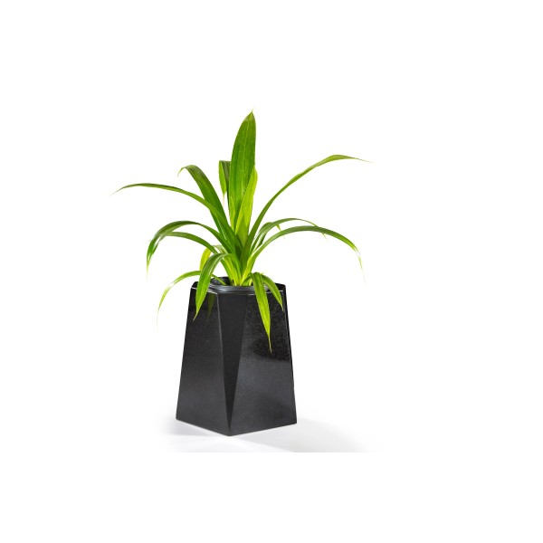 Vase en granit - Modèle carré à simple chanfrein - Sansone Origine