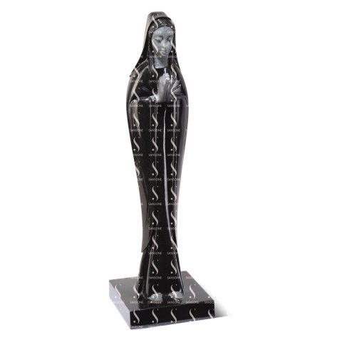 VG0370 - Vierge sculptée en granit monolithe